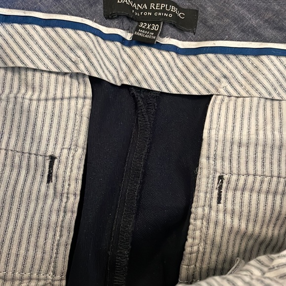 Banana Republic Men's Fulton Chino Pants - Picture 4 of 9